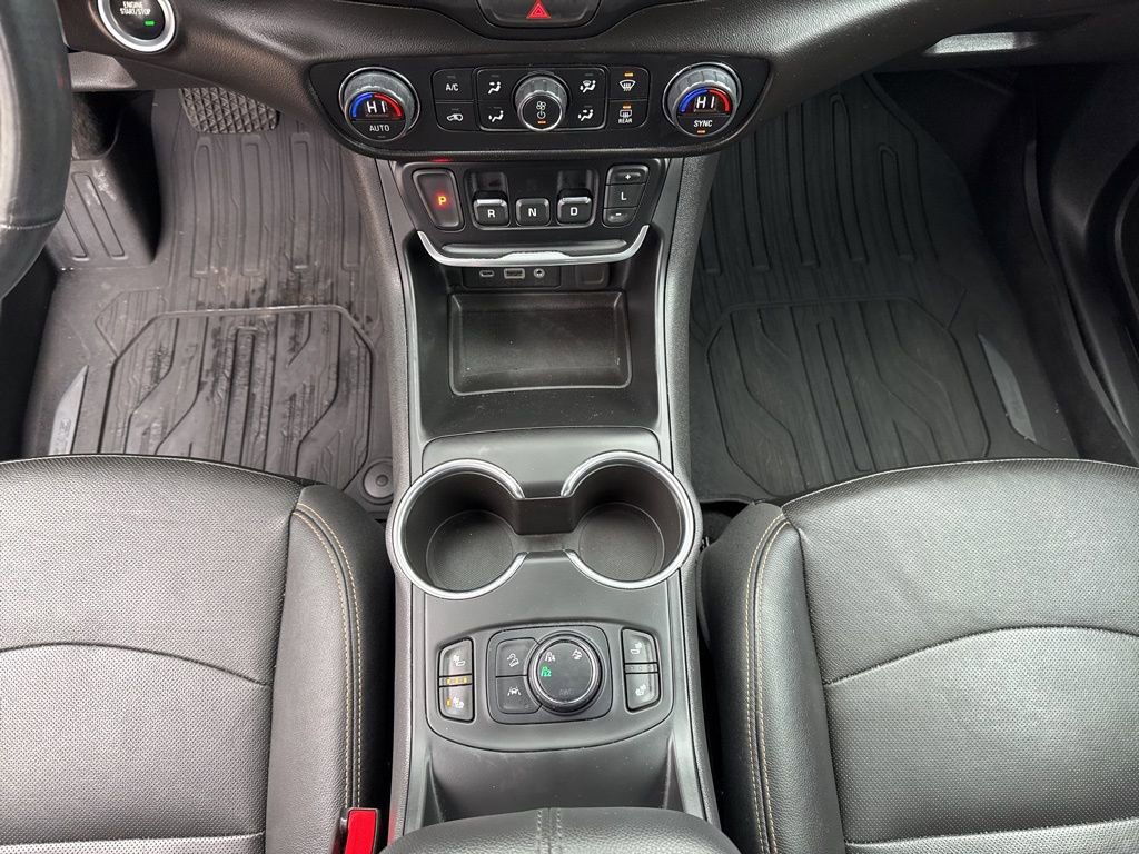 Used 2020 GMC Terrain SLT w/ Preferred Package image 43