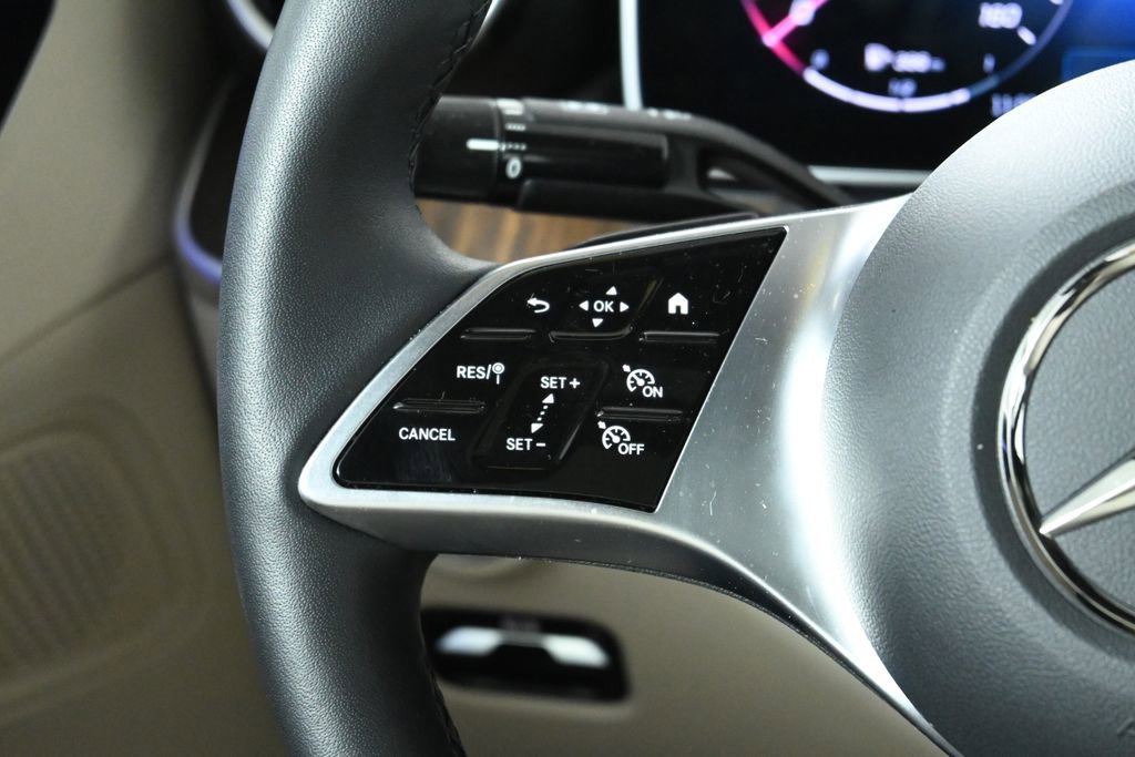 Certified 2025 Mercedes-Benz C 300 4MATIC Sedan image 16