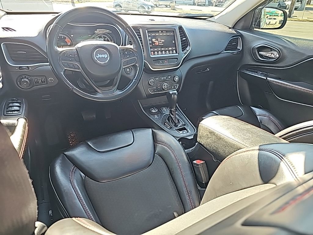 Certified 2019 Jeep Cherokee Trailhawk w/ Comfort/Convenience Group image 18