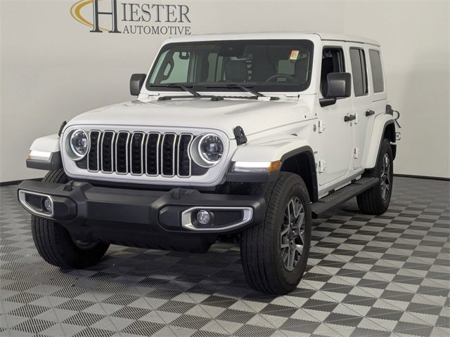 Used 2024 Jeep Wrangler Sahara w/ Technology Group image 4