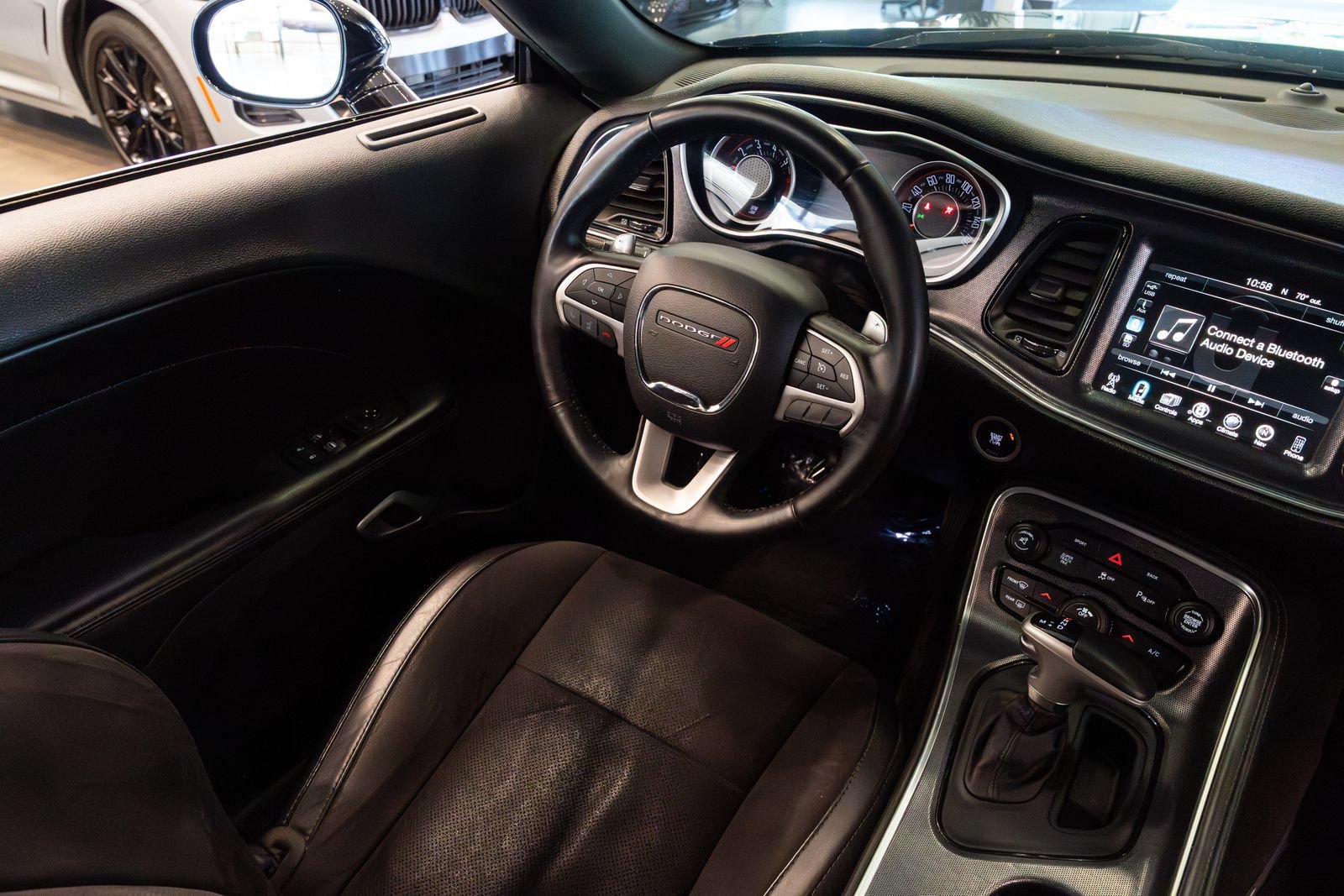 Used 2015 Dodge Challenger R/T Plus RWD image 10