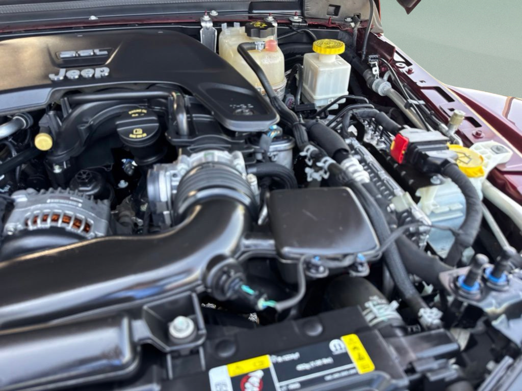Used 2021 Jeep Gladiator Mojave AWD/4WD image 39