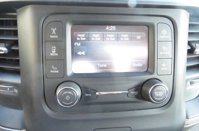 Used 2019 RAM 2500 Tradesman image 16