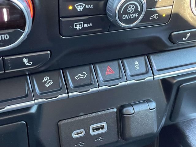 Used 2022 Chevrolet Silverado 1500 LT Trail Boss image 27