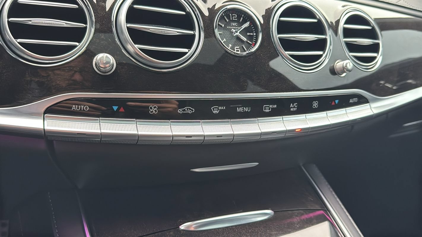 Used 2015 Mercedes-Benz S 63 AMG 4MATIC Sedan image 37