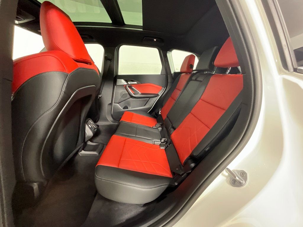 Used 2025 BMW X1 xDrive28i w/ Convenience Package image 25