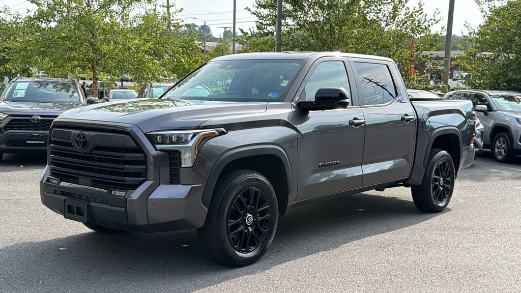 Used 2024 Toyota Tundra Limited AWD/4WD image 2