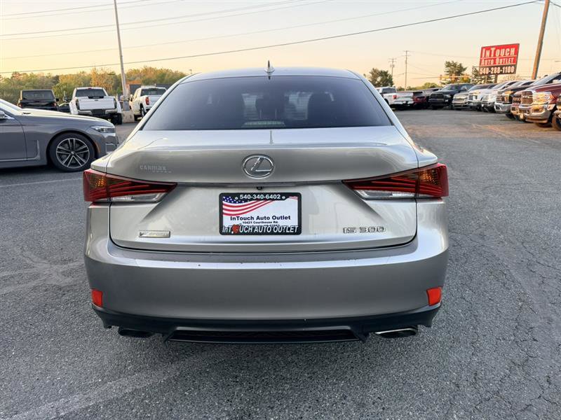 Used 2018 Lexus IS 300 F Sport w/ F Sport Package RWD image 6
