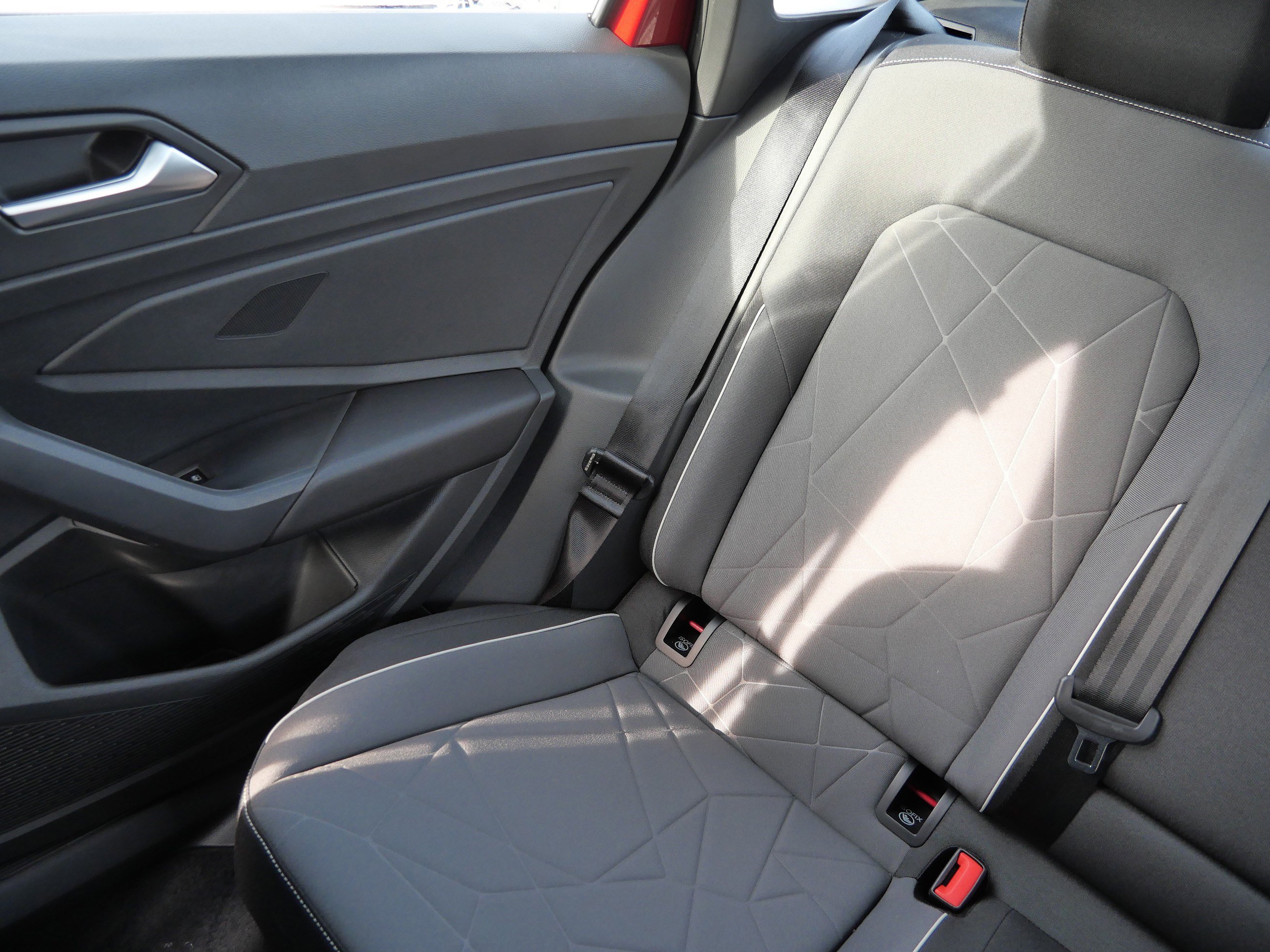 Certified 2025 Volkswagen Jetta Sport image 12