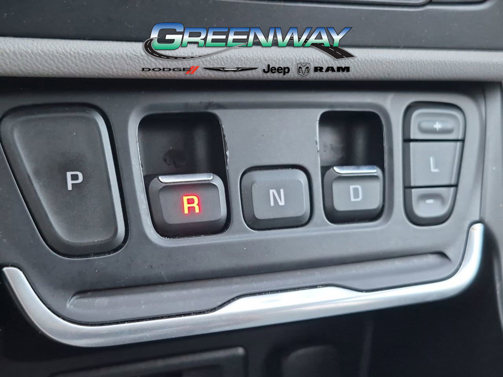 Used 2018 GMC Terrain SLT w/ Preferred Package FWD image 19