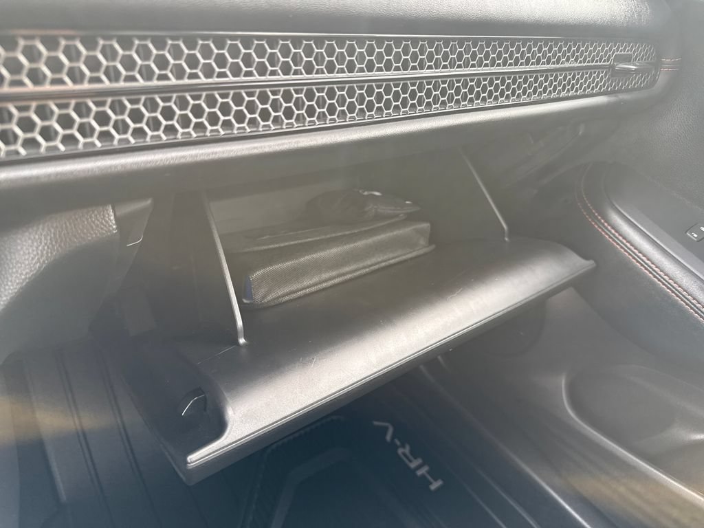 Certified 2025 Honda HR-V Sport image 36