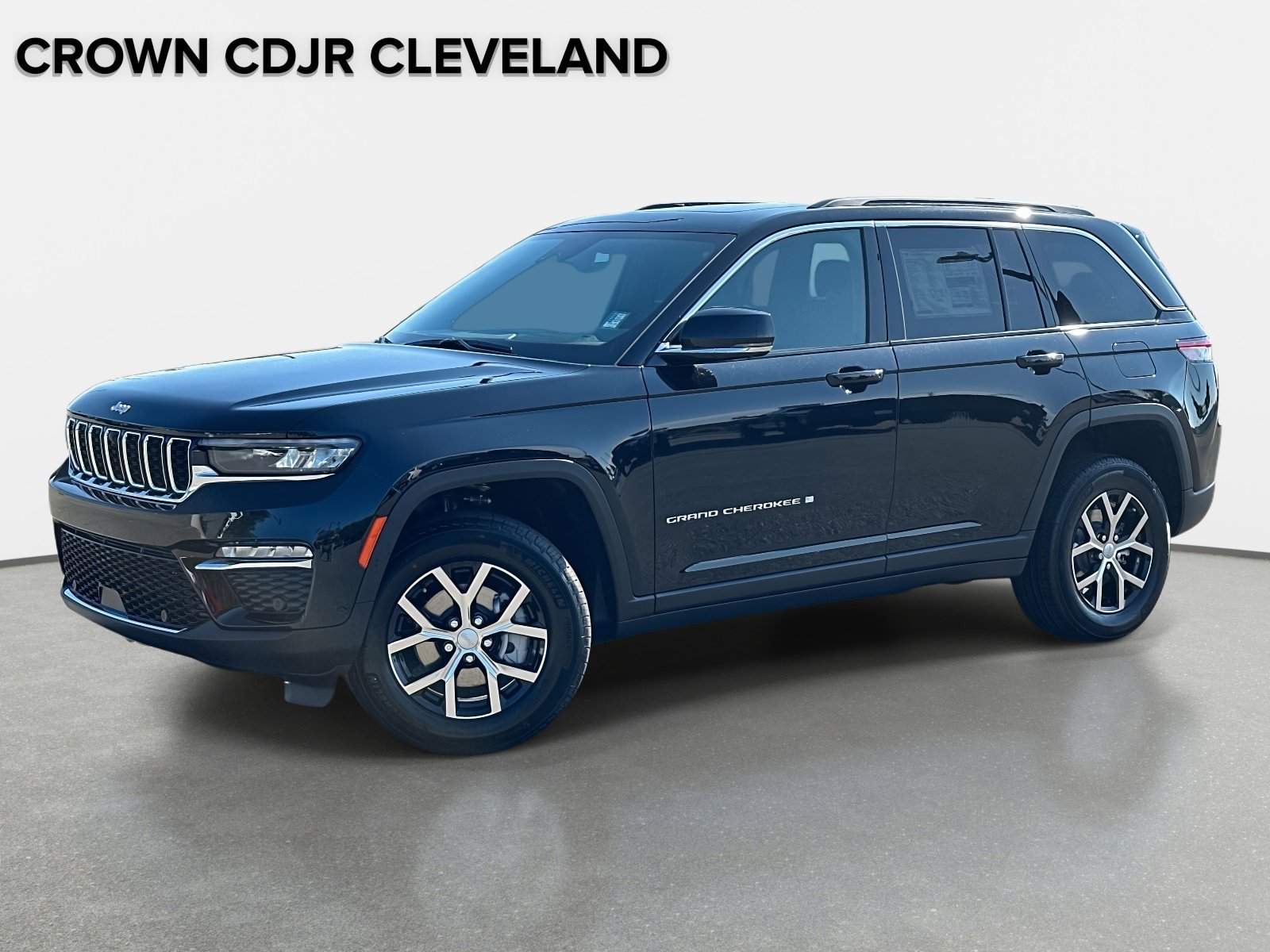 New 2025 Jeep Grand Cherokee Limited w/ Luxury Tech Group II AWD/4WD image 1