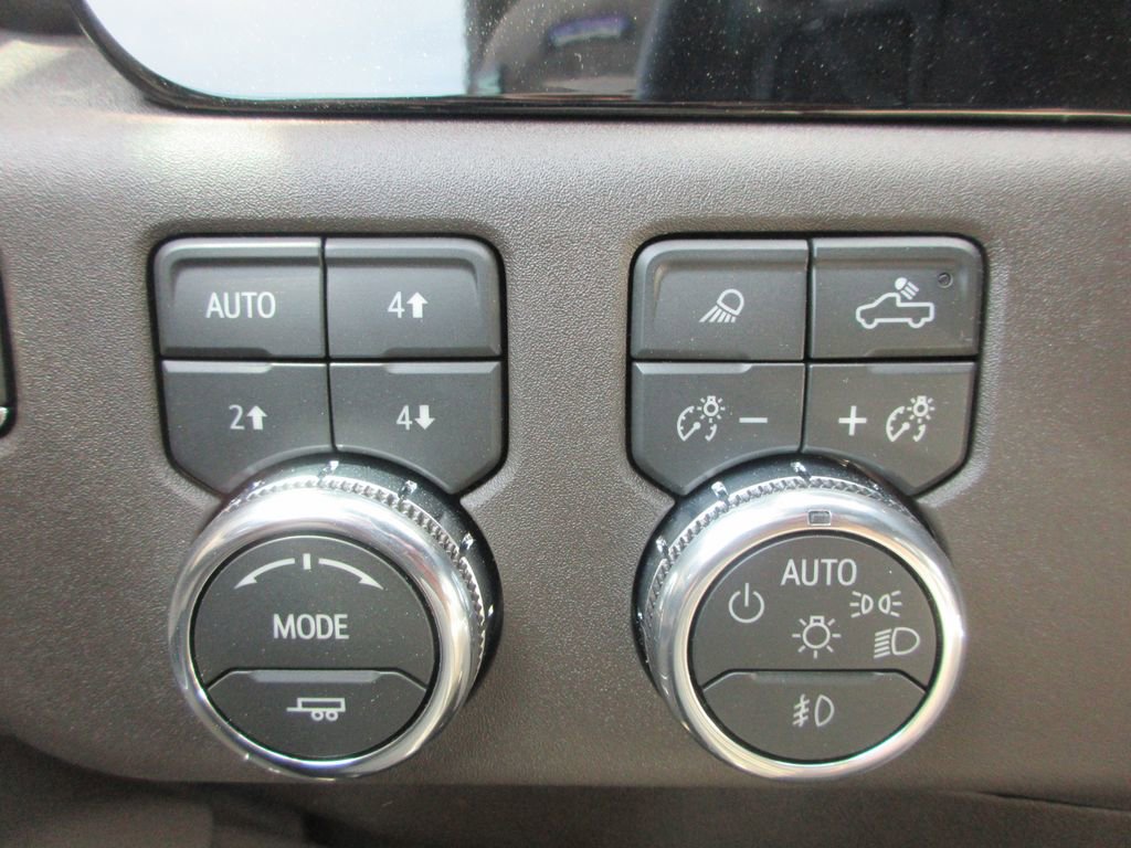 New 2026 GMC Sierra 2500 SLT w/ SLT Premium Package image 18
