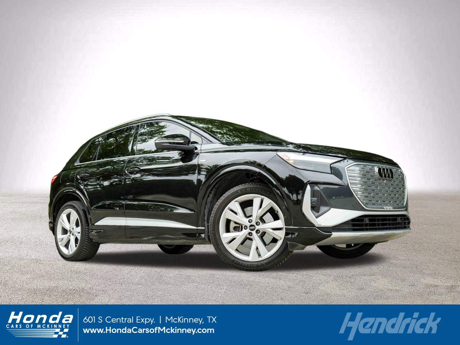 Used 2023 Audi Q4 e-tron Premium Plus AWD/4WD image 1