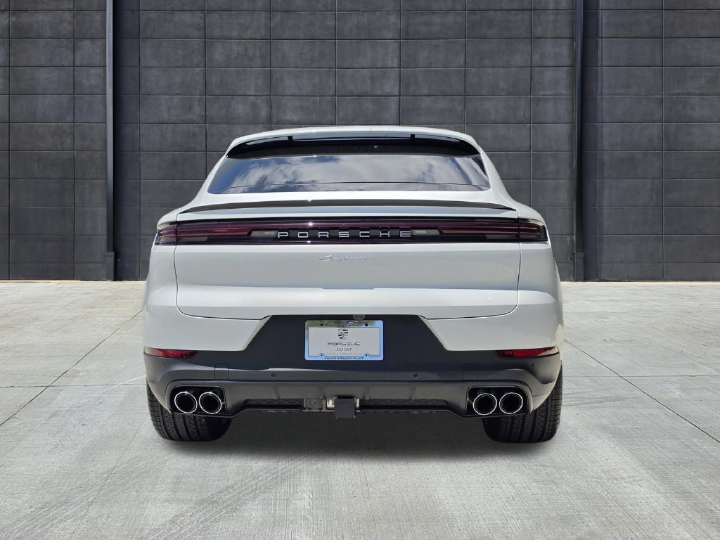 New 2026 Porsche Cayenne Coupe AWD/4WD image 10