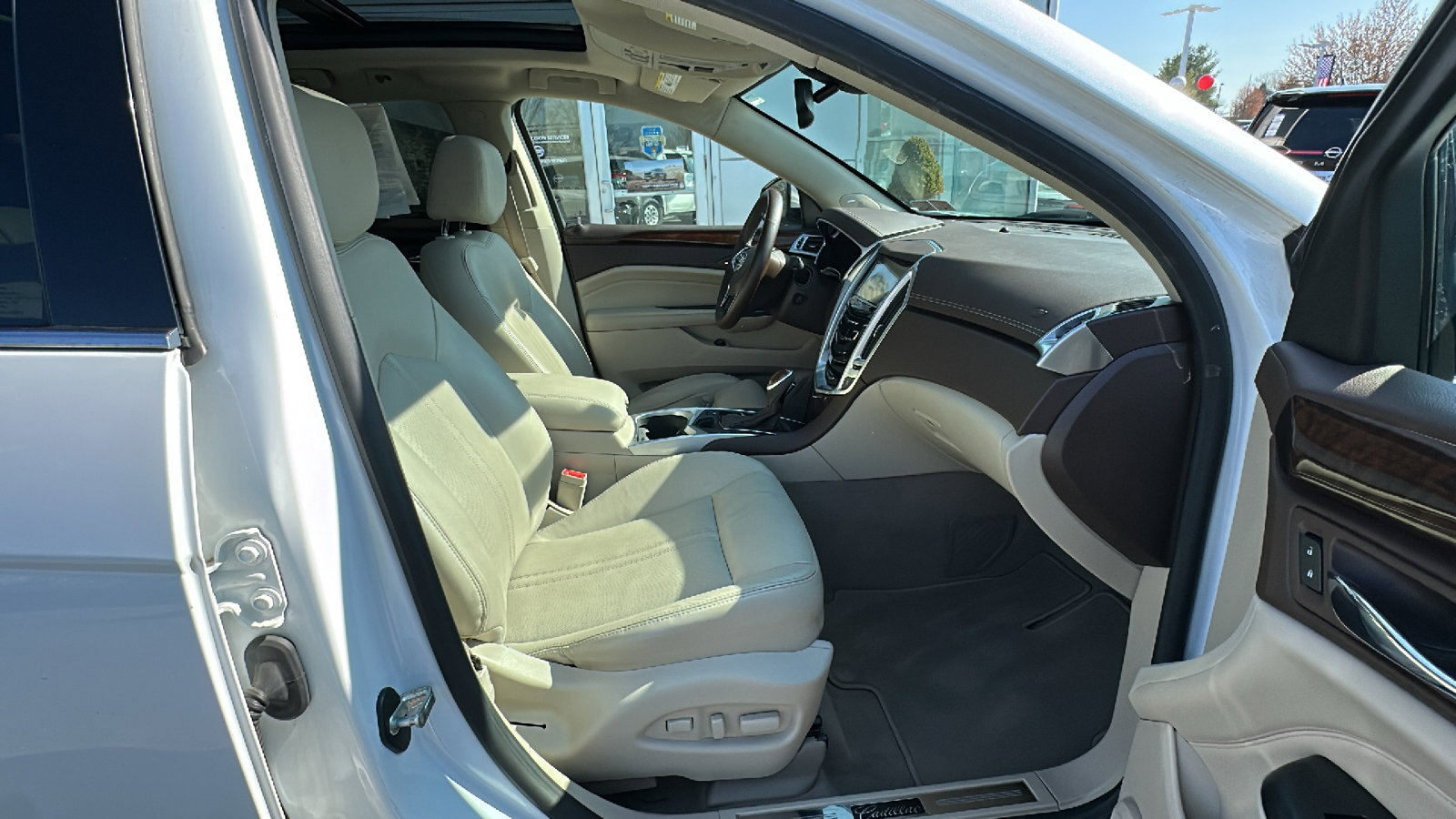 Used 2016 Cadillac SRX Performance w/ Driver Awareness Package image 25