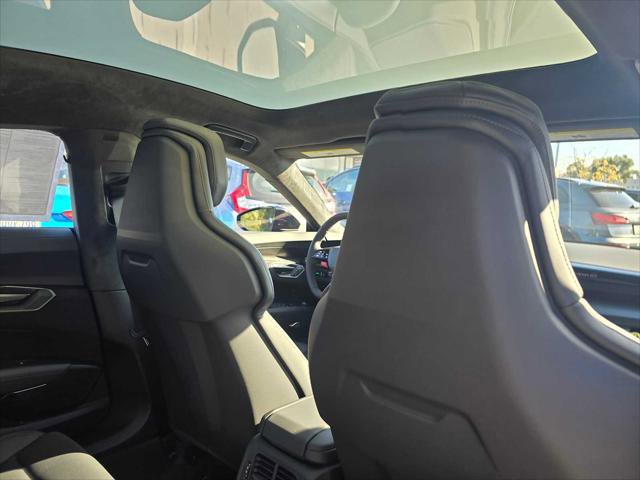 New 2026 Audi RS e-tron GT performance image 15