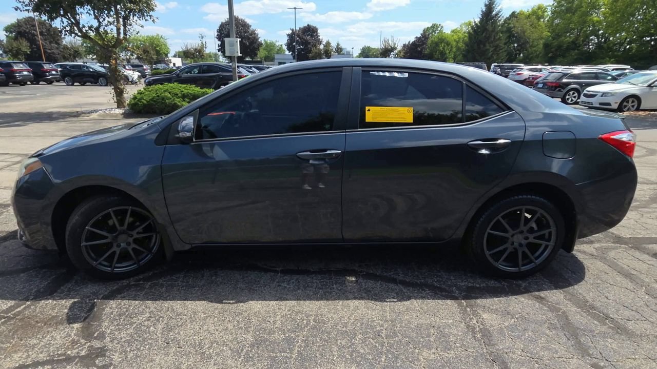 Used 2016 Toyota Corolla S FWD image 5