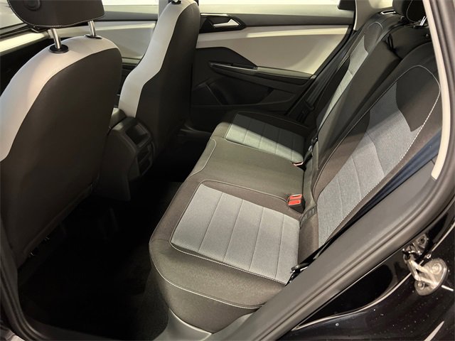 New 2026 Volkswagen Taos S image 9