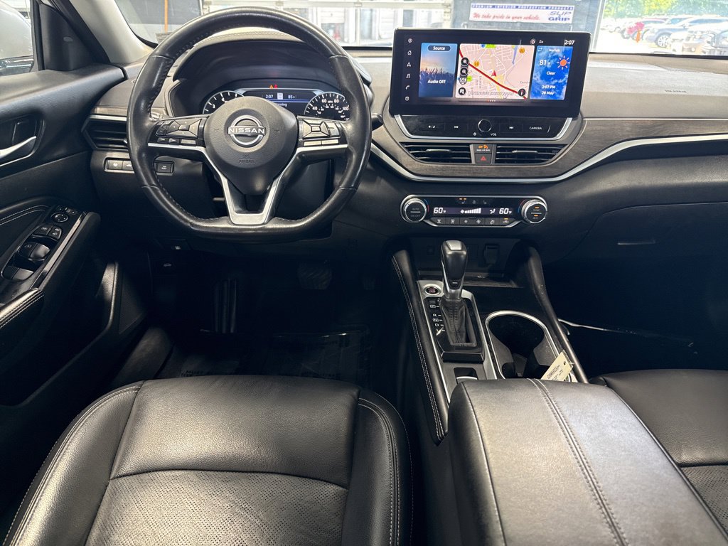 Used 2023 Nissan Altima 2.5 SL AWD/4WD image 13