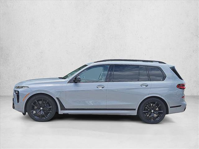 Used 2025 BMW X7 M60i AWD/4WD image 9