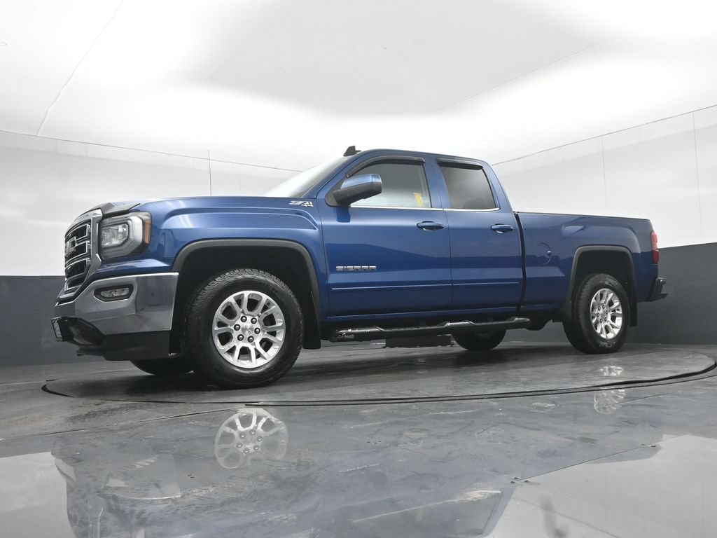 Used 2018 GMC Sierra 1500 SLE w/ SLE Value Package AWD/4WD image 52