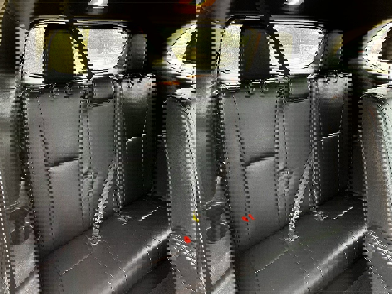 Used 2021 Toyota Highlander XSE image 28