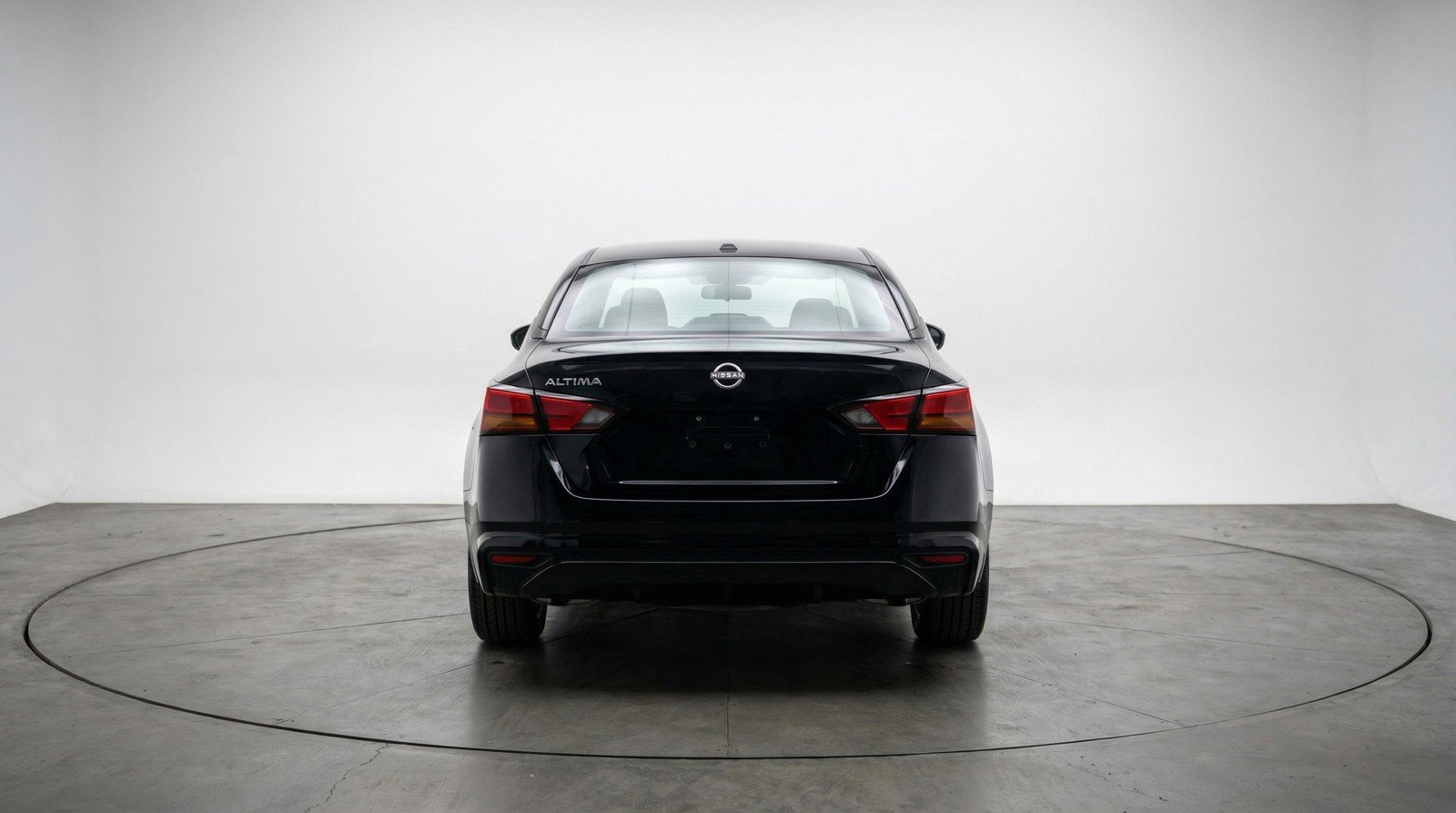 Used 2025 Nissan Altima 2.5 SV image 7