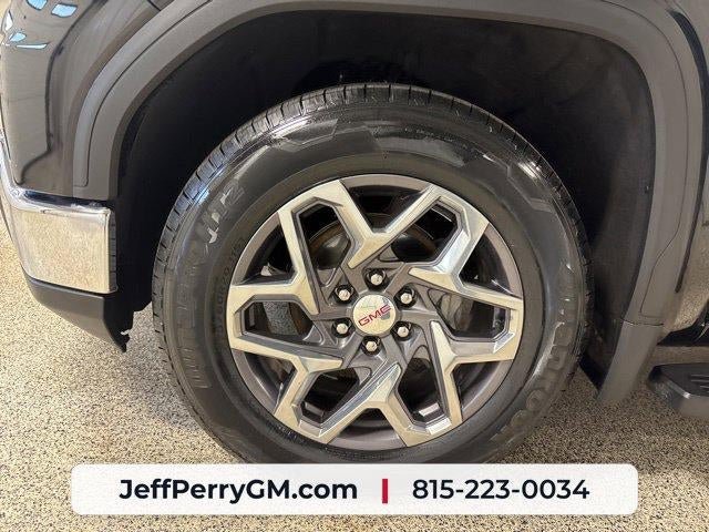 Used 2022 GMC Sierra 1500 SLT AWD/4WD image 34