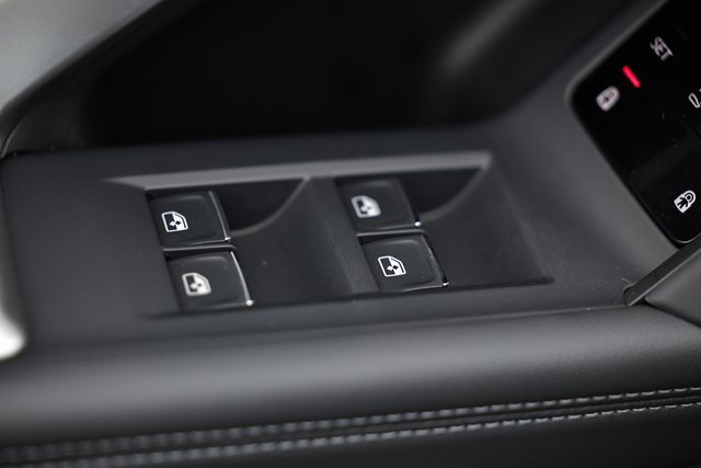 New 2025 Audi Q5 Premium Plus image 17