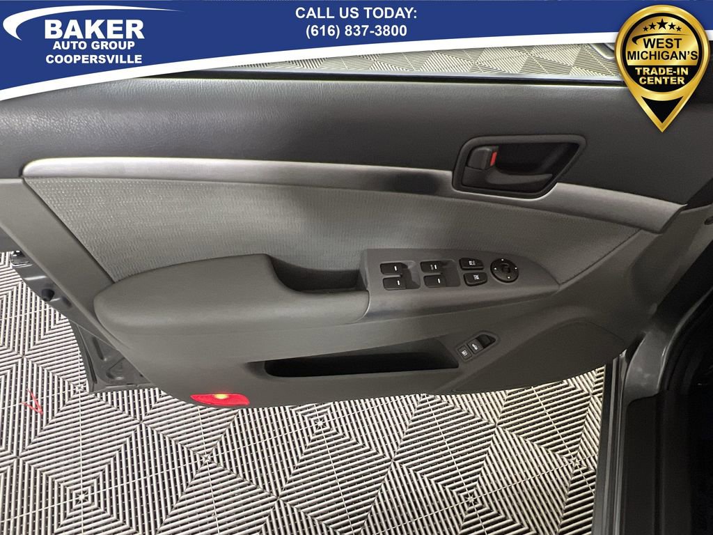 Used 2009 Hyundai Sonata GLS image 18