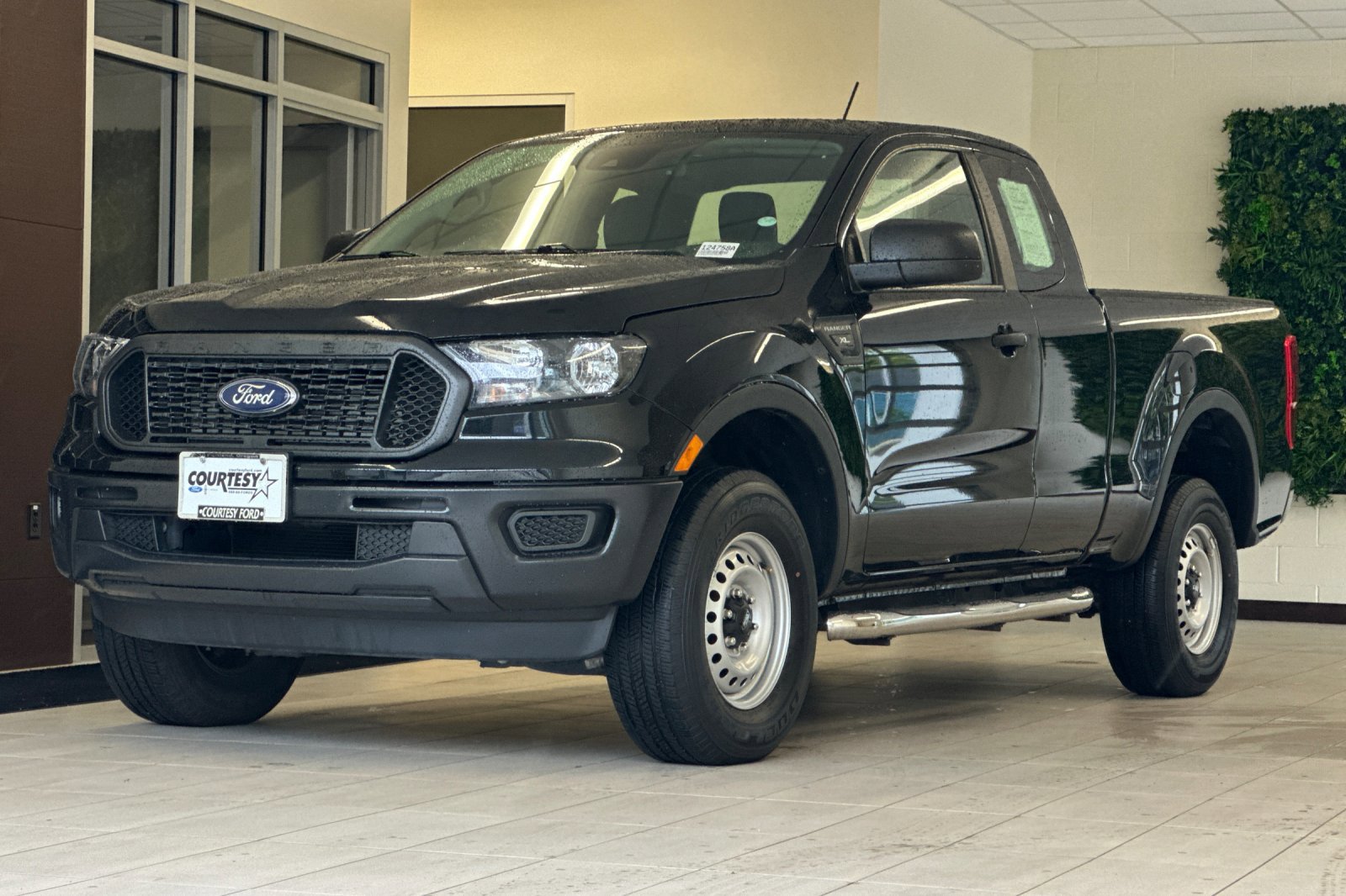 Certified 2022 Ford Ranger XL RWD image 8