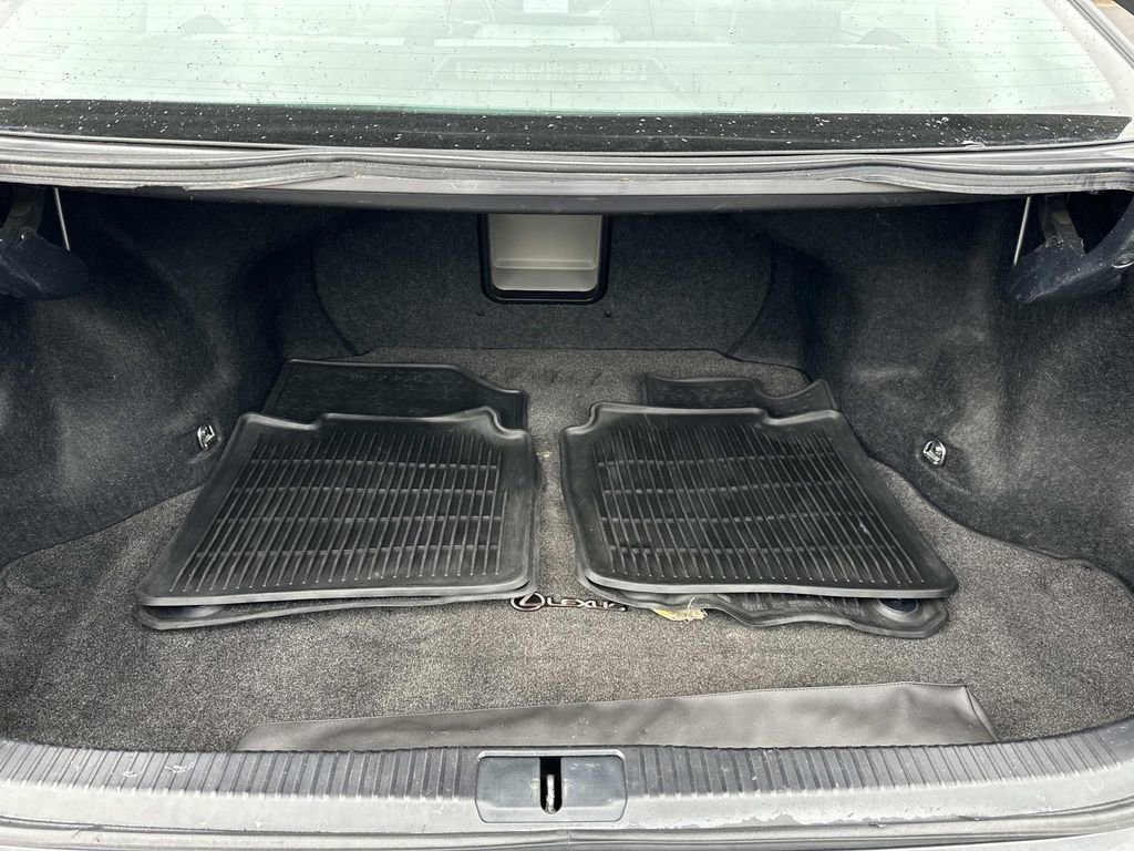 Used 2016 Lexus ES 350 350 w/ Navigation System Package image 28