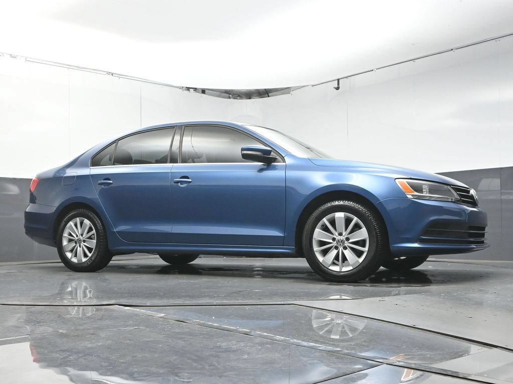 Used 2015 Volkswagen Jetta SE FWD image 31