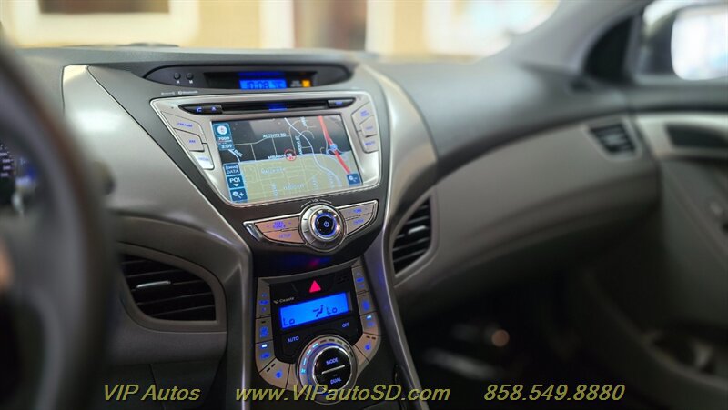 Used 2013 Hyundai Elantra Limited w/ Technology Pkg FWD image 19