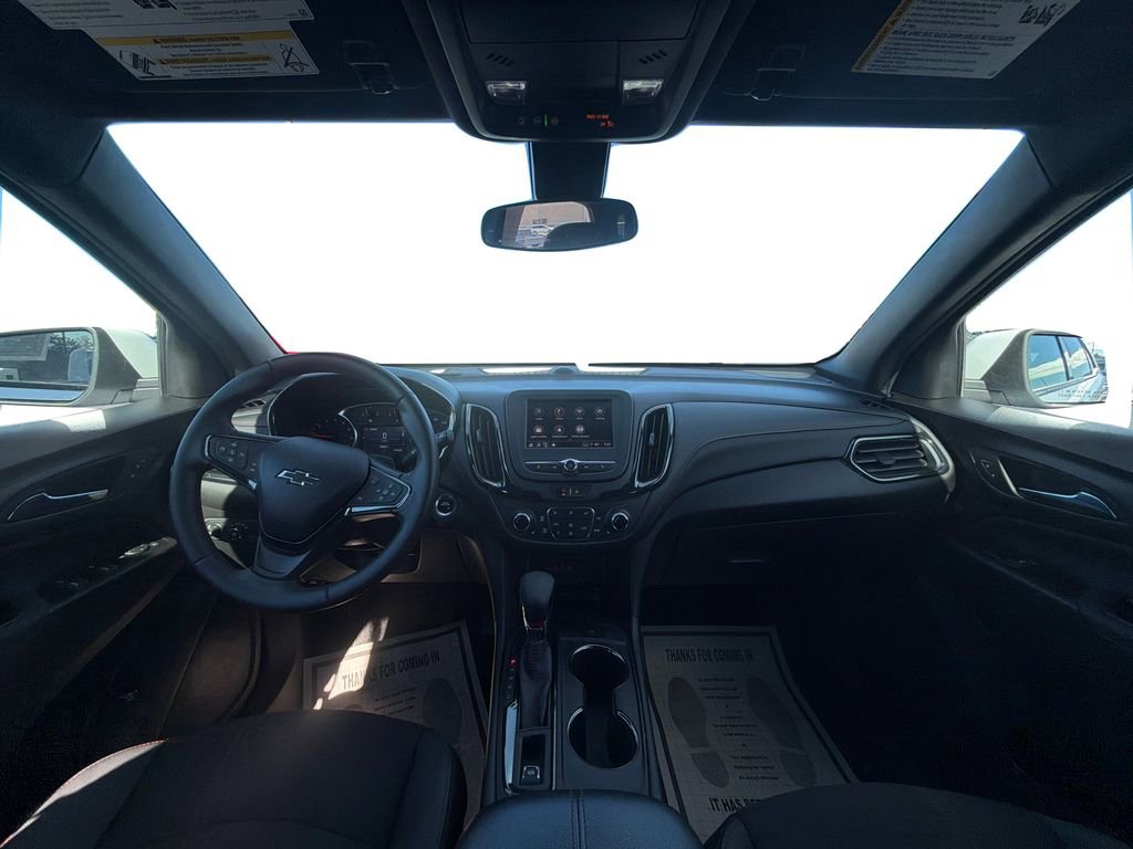 Used 2023 Chevrolet Equinox RS AWD/4WD image 9