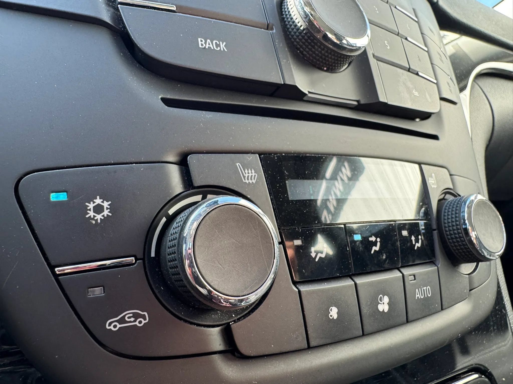 Used 2011 Buick Regal CXL w/ RL3 Preferred Equipment Group FWD image 18