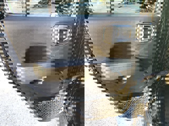 Used 2021 Jeep Wrangler Unlimited Sahara image 17