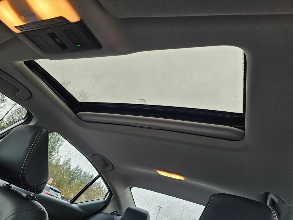 Certified 2023 Nissan Altima 2.5 SR w/ SR Premium Package image 11