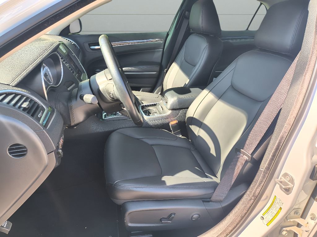 Used 2022 Chrysler 300 Touring L RWD image 9