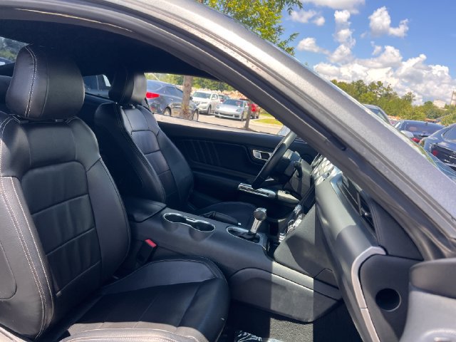 Used 2022 Ford Mustang Premium RWD image 20