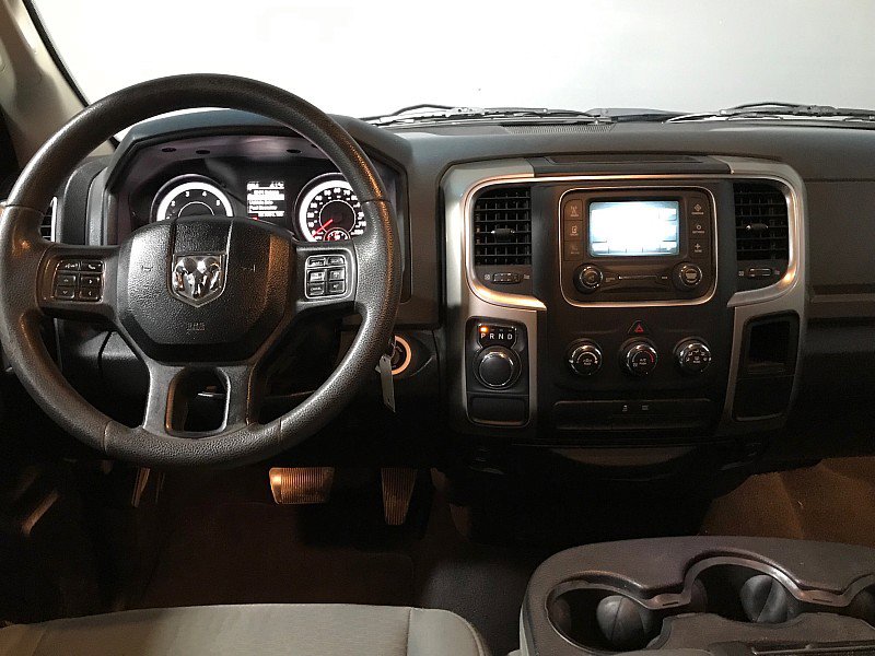 Used 2015 RAM 1500 Classic SLT image 21