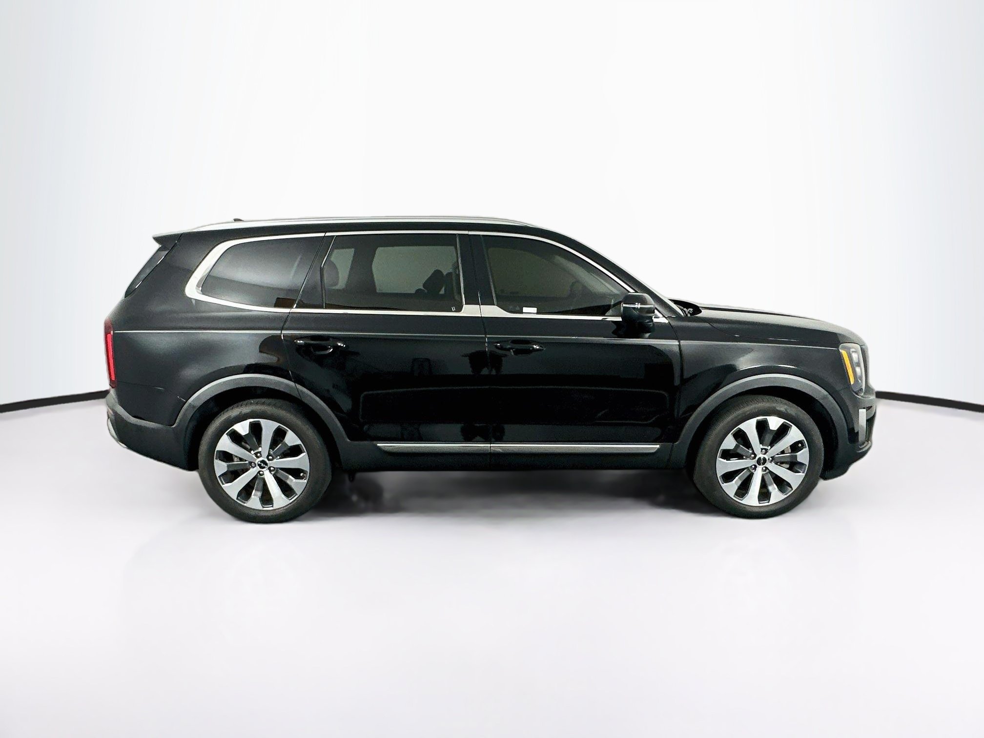 Used 2022 Kia Telluride EX w/ EX Premium Package FWD image 10