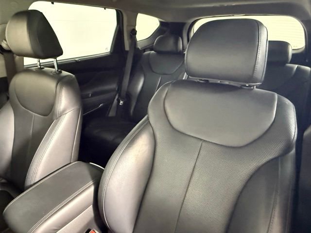 Used 2020 Hyundai Santa Fe Limited image 34