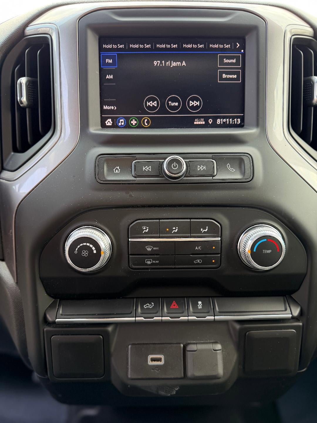 Used 2020 GMC Sierra 1500 4x4 Crew Cab w/ Sierra Value Package image 14