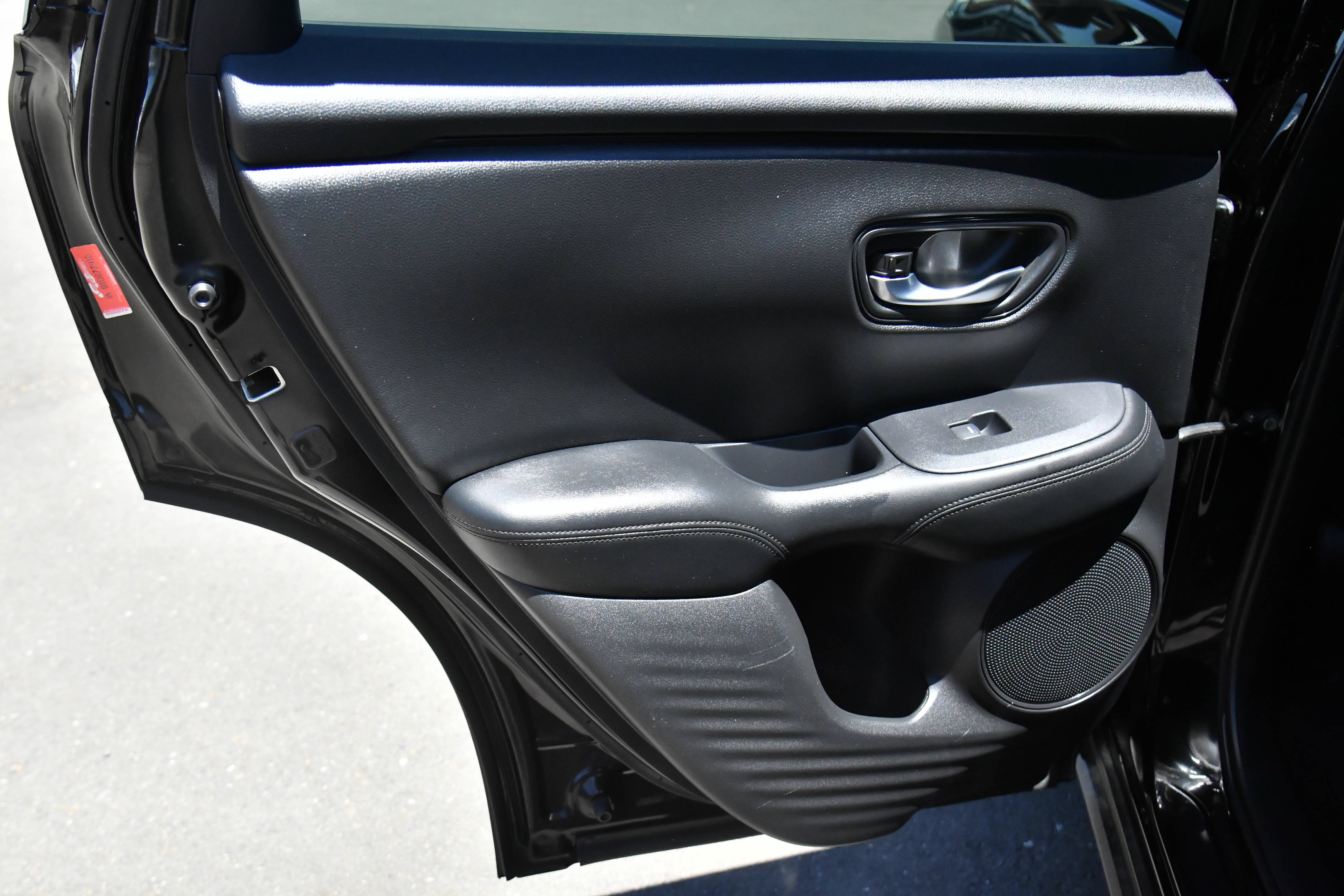 Used 2024 Honda HR-V LX image 32