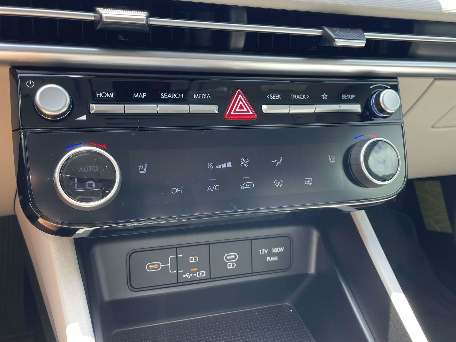 Used 2026 Hyundai Tucson SEL FWD image 18