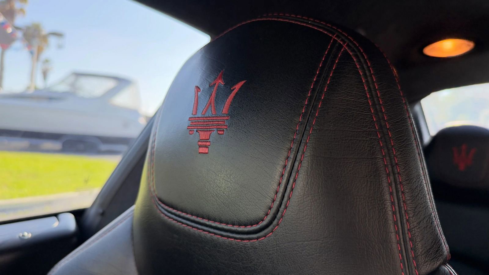 Used 2014 Maserati GranTurismo Sport image 25