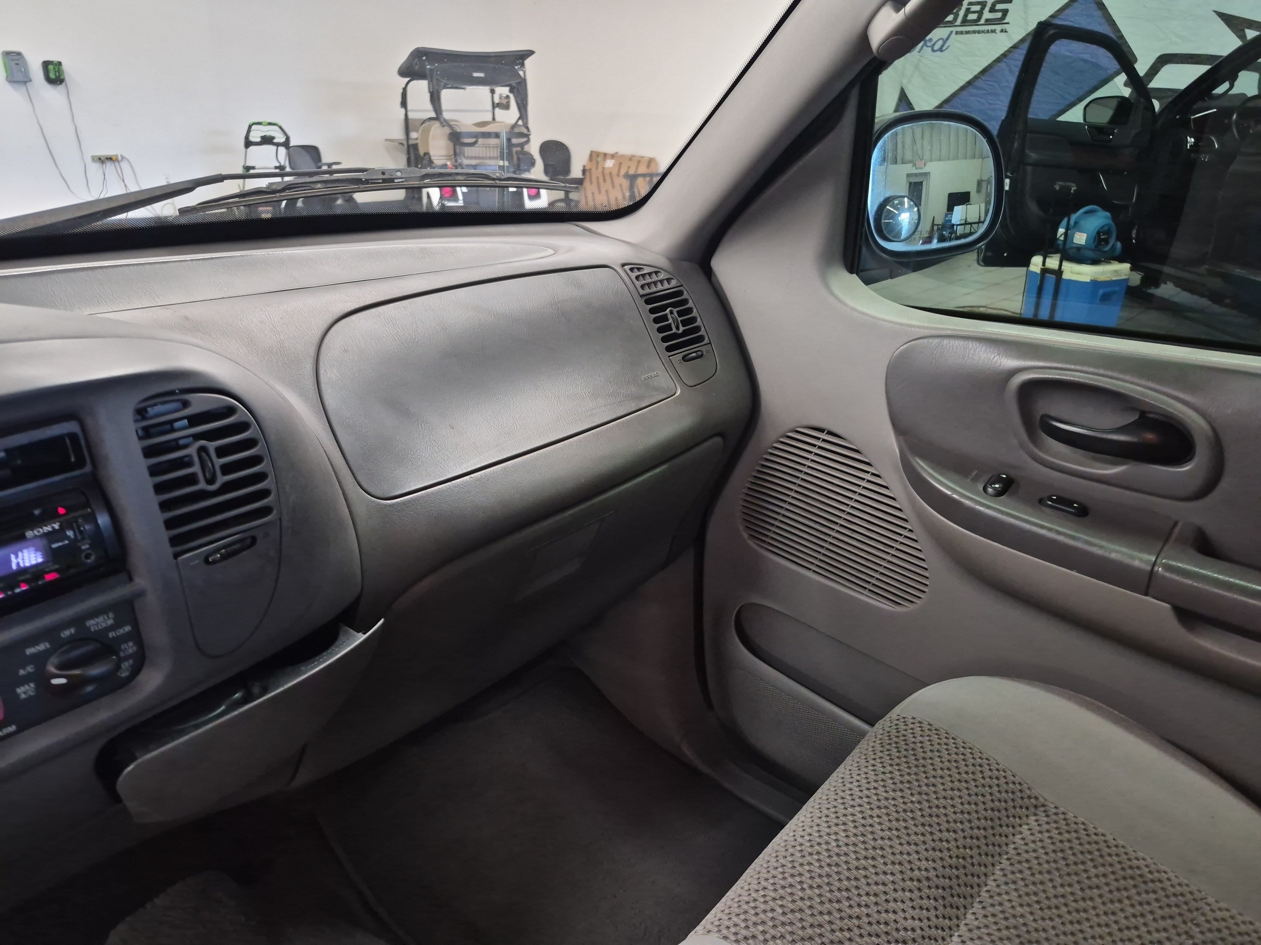Used 2003 Ford F150 XLT RWD image 18