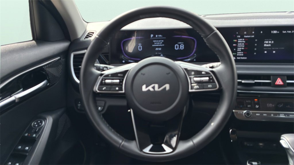 Certified 2025 Kia Seltos S image 18